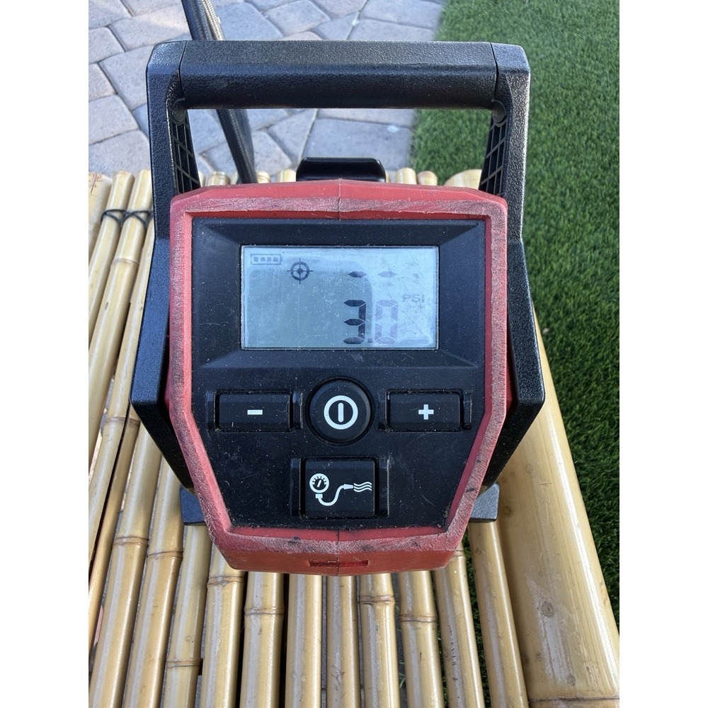 Milwaukee Compact Inflator Portable Digital Air Pump Red/Black